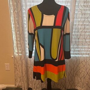 Venue Multicolor Geometric Dress/Blouse MED